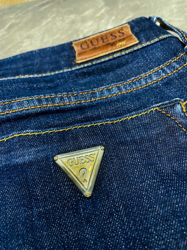 Super Tanio! Jeansowe Damskie Spodnie «GUESS» Skinny Fit / S