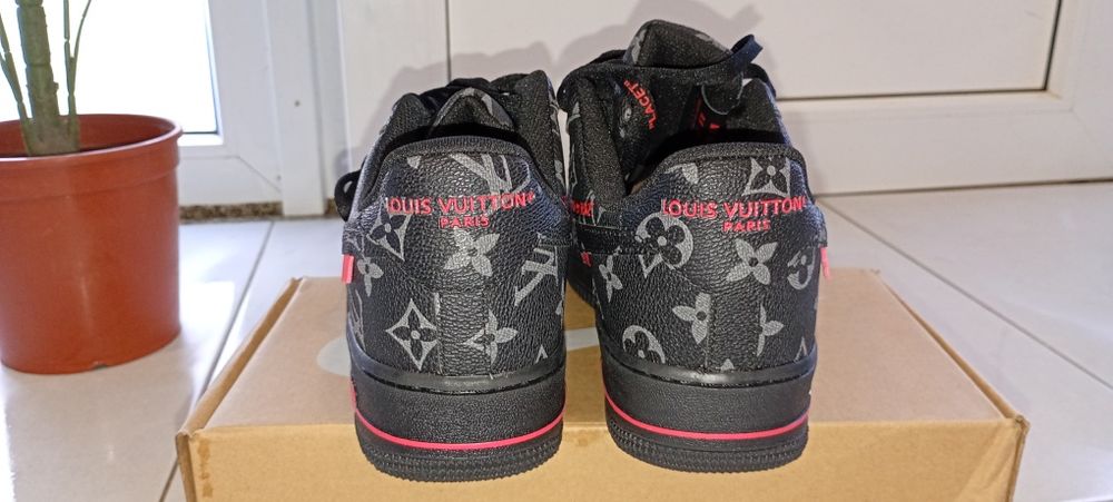 Nike Air force LV