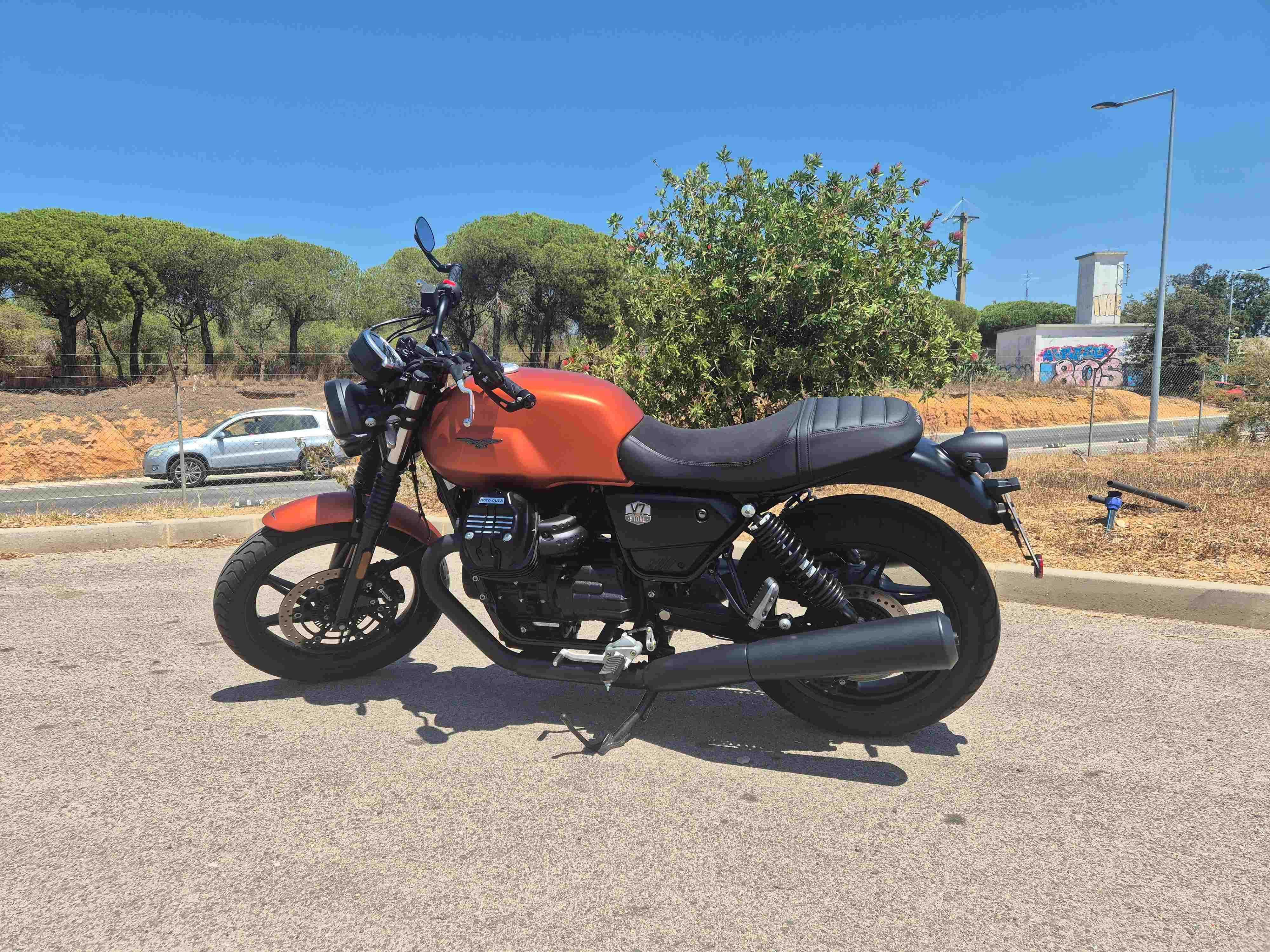 Moto Guzzi V7 Stone 850cc de 2022