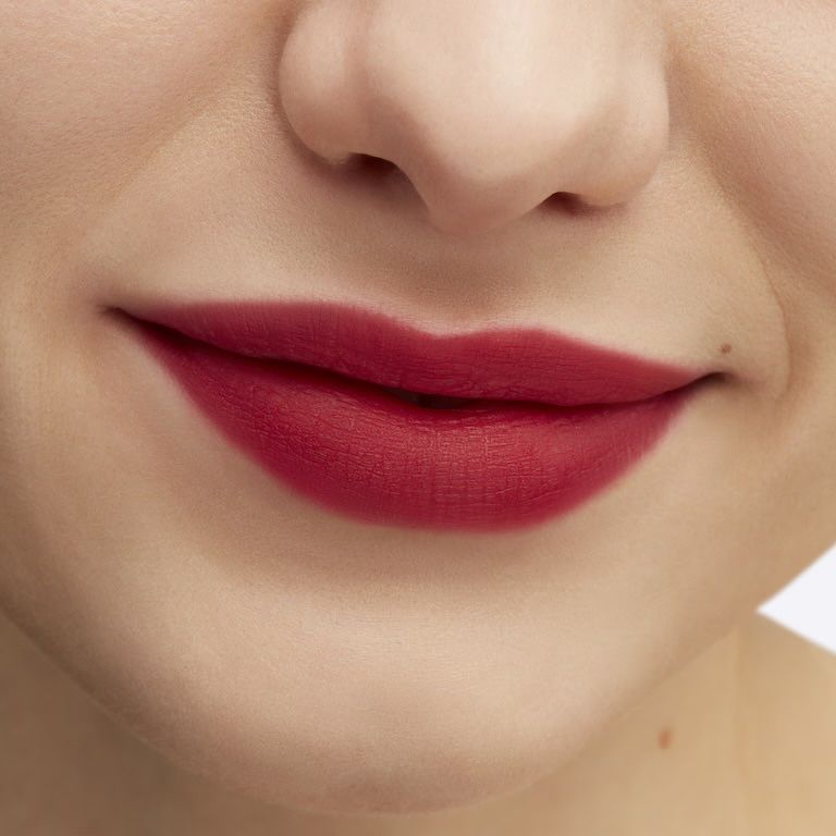 MAC матуюча помада червона відтінок Ruby New 3 гр,Powder Kiss Lipstick
