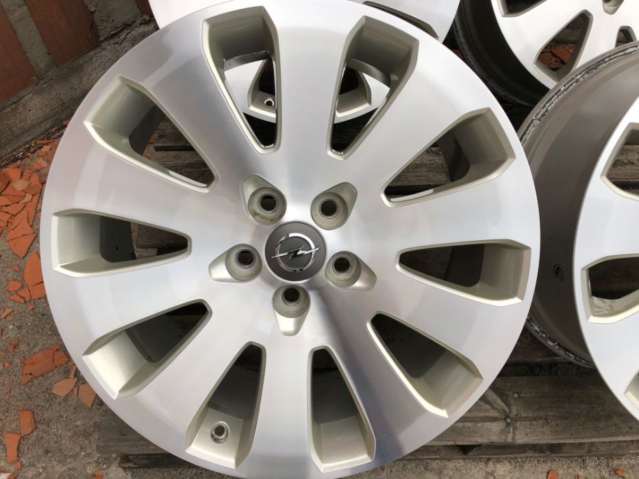 + Oryginalne felgi aluminiowe Opel Insignia 19 cali 5x120 Radom