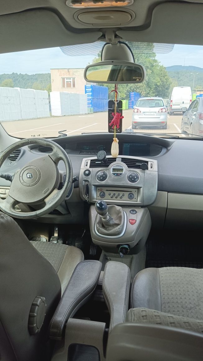 Renault Scenic 2 1.9dCi