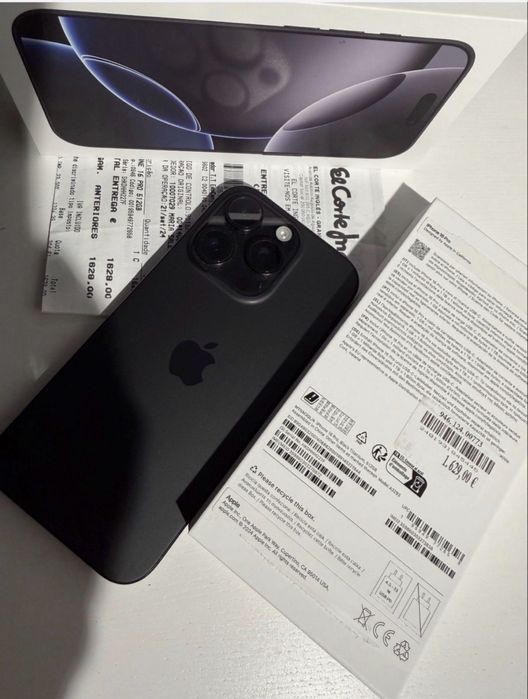 iPhone 16 Pro black titanium 512GB