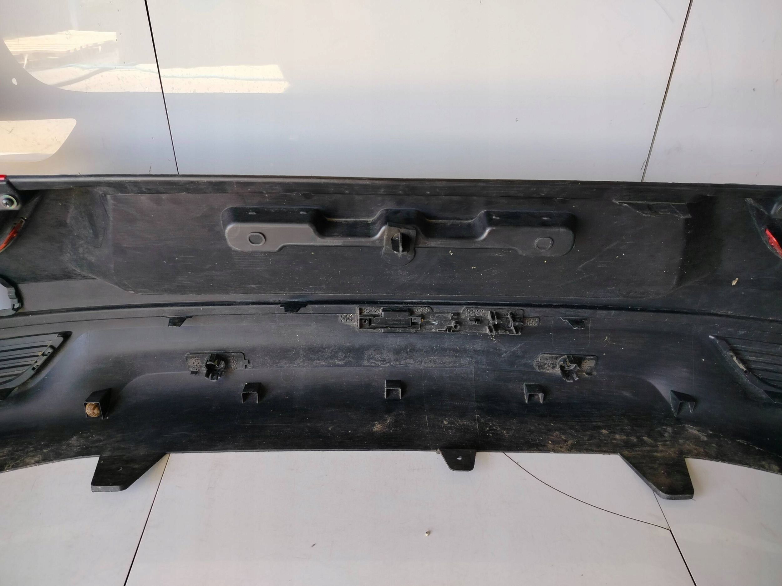 Zderzak tył tylny renault kadjar lift 18  ładny dół