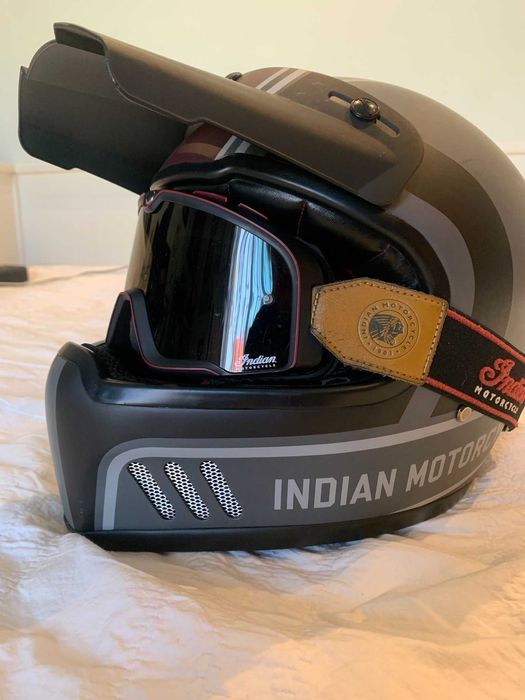 Kit Indian Motorcycle – Capacete, Óculos e Luvas
