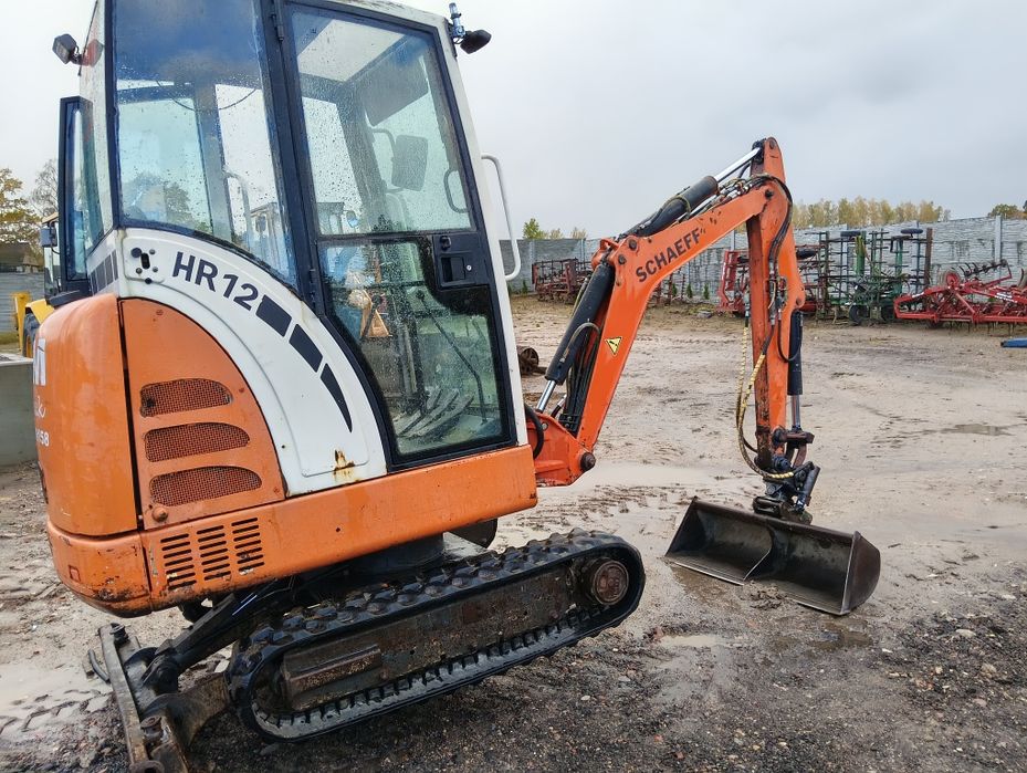 Mini koparka  Terex schaeff hr12 (nie jcb)
Waga 1600kg