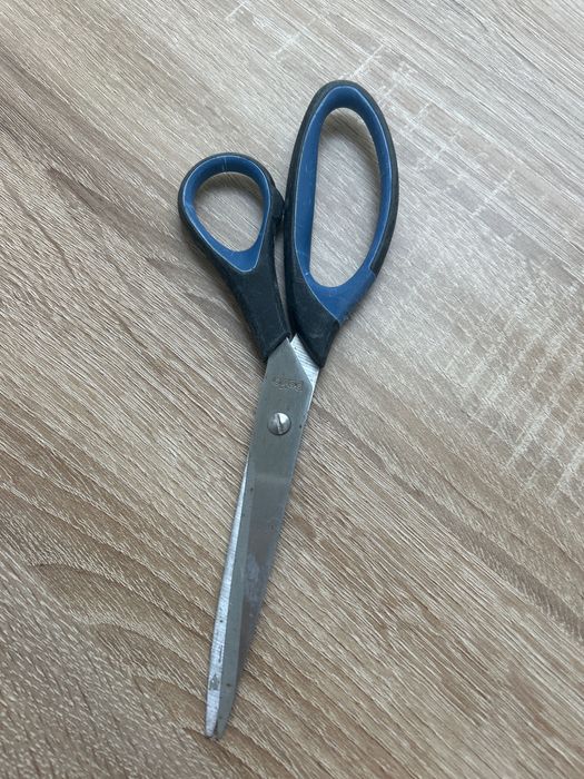 Patio Nożyce i Ikea Miska plastikowa biała