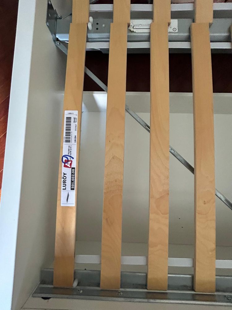 Cama malm Ikea com gavetas 140 200