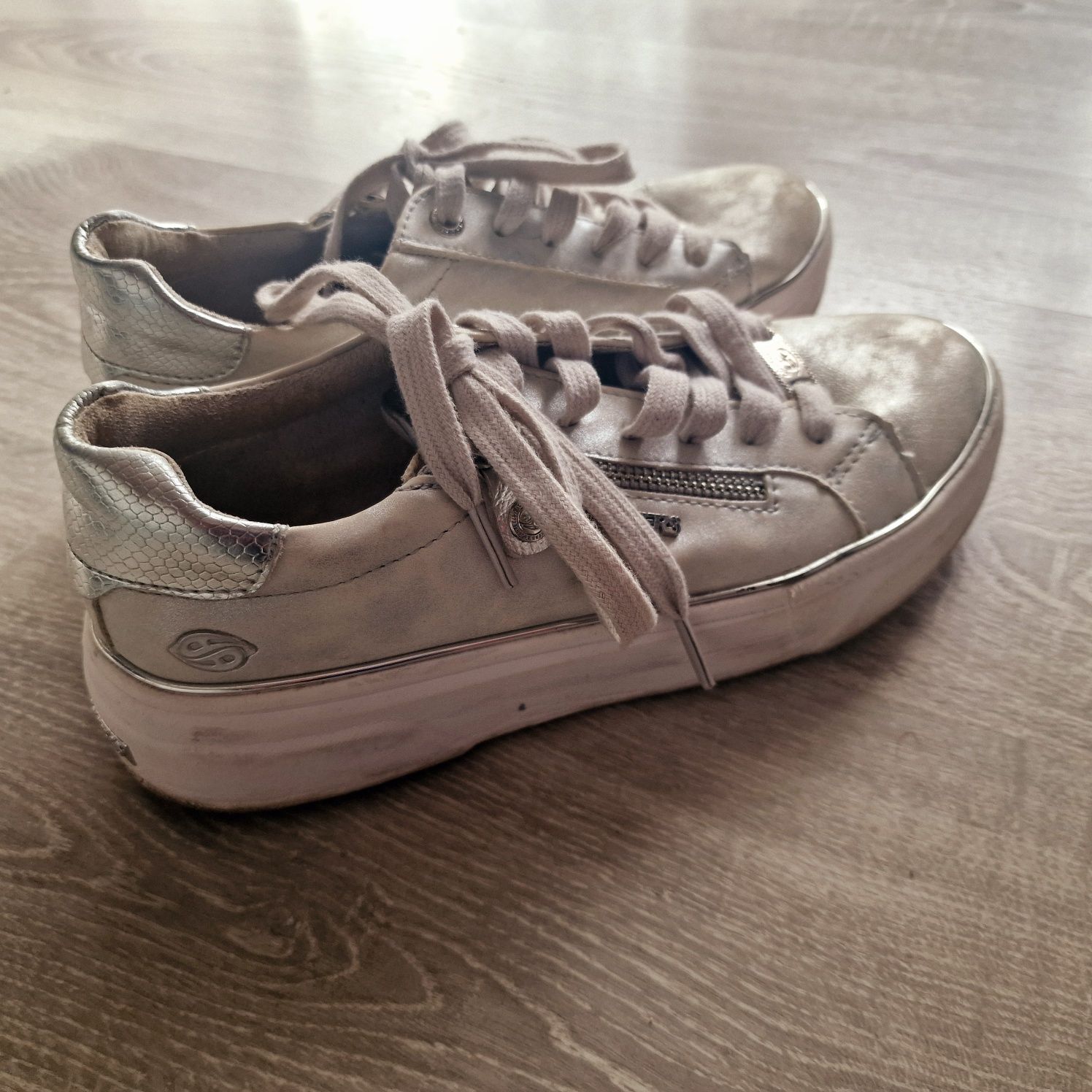 Buty damskie Dockers