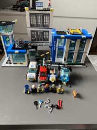 Lego City 60047.