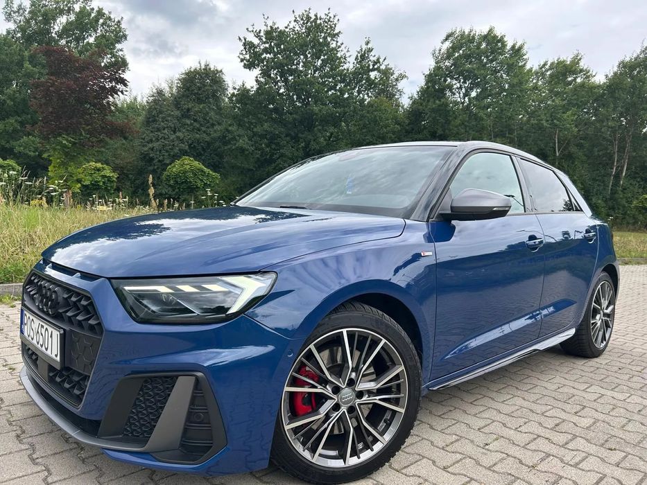 Audi A1 Sportback Competition 40TFSI 207 KM