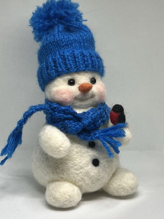 Сніговичок з вовни