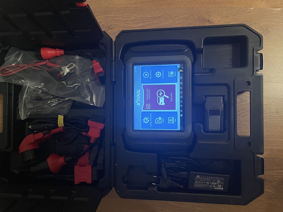 Tester diagnostyczmy Xtool H6EB