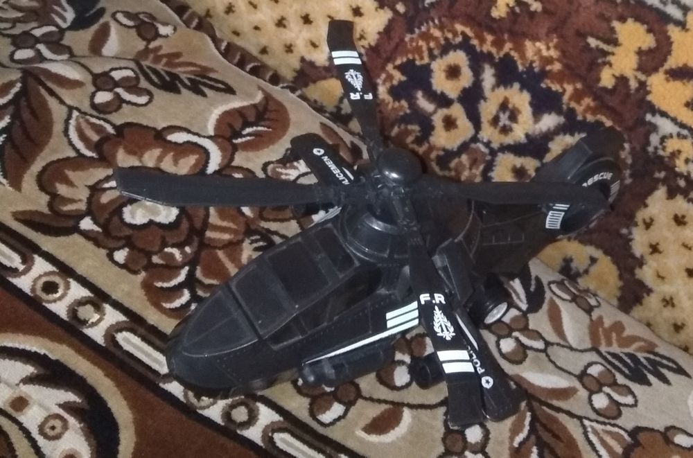 Вертелет музыкальный в рабочем состоянии