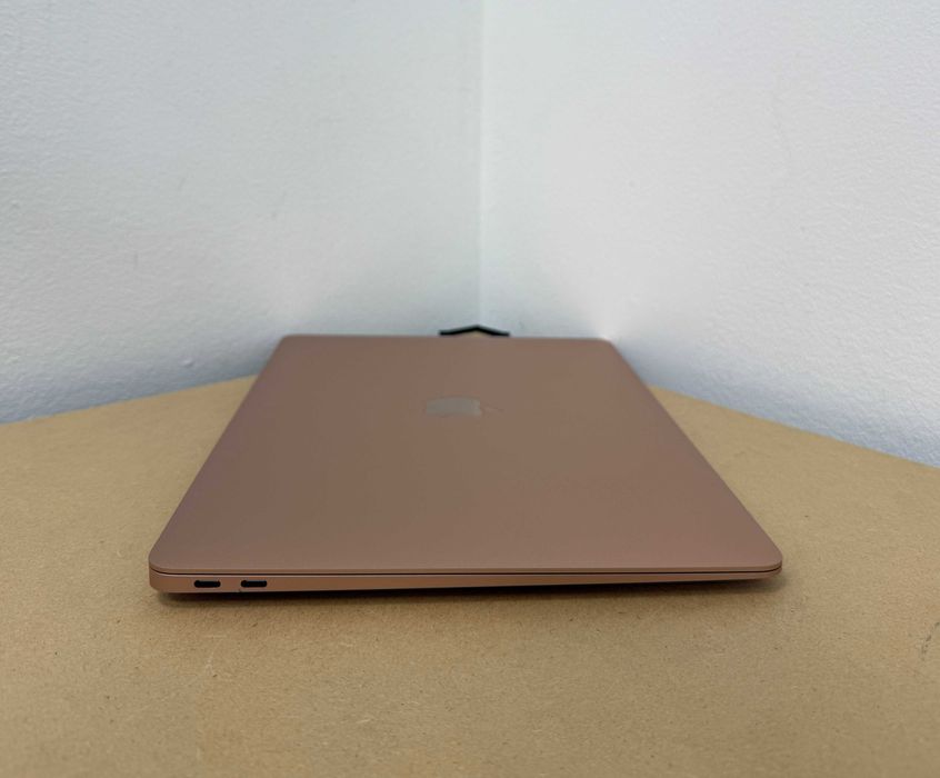 Macbook Air Gold 2020 { i3 | 8gb | 256 ssd } ідеальний стан . 69689SV
