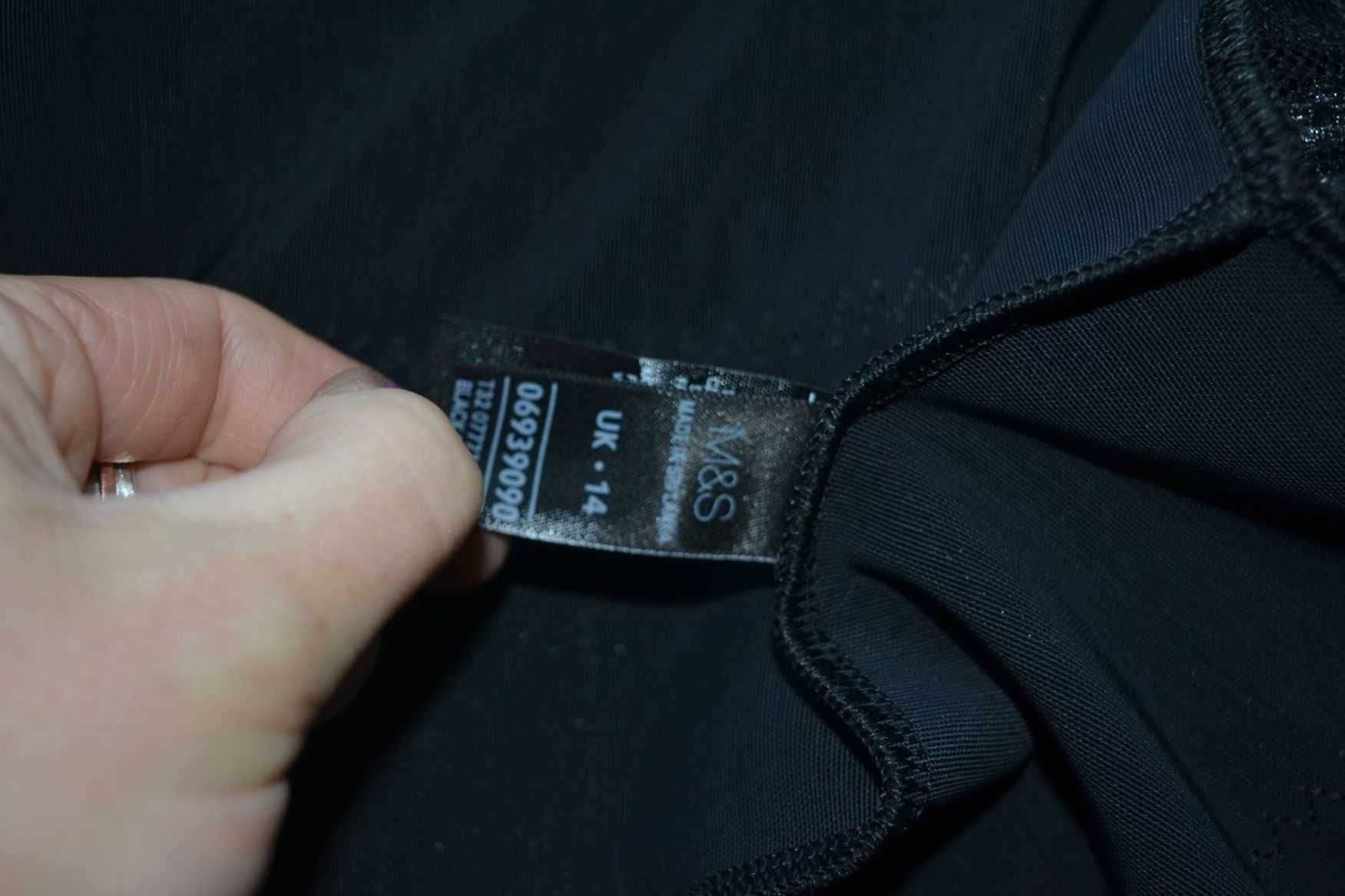 koszulka wyszczuplająca modelująca r. 42 Marks &Spencer