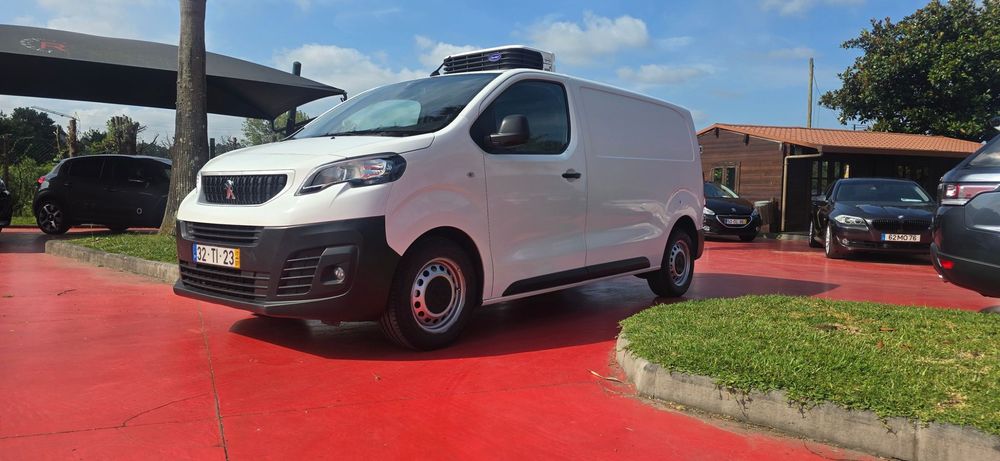 Peugeot Expert 2.0 BlueHDi L1H1 Pro Compact