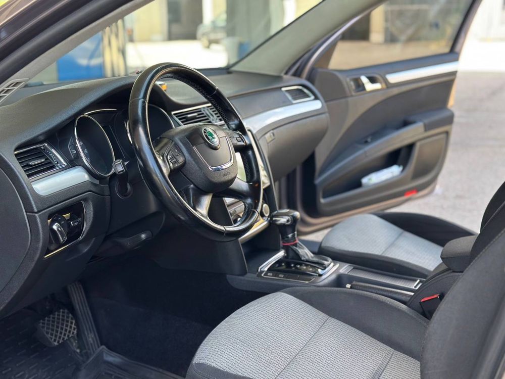 Skoda Superb 2010