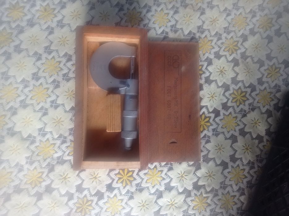 Мікрометр СССР новий та інший інструмент