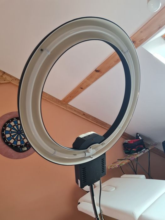 Lampa pierścieniowa 65W RING do makijażu ze statywem