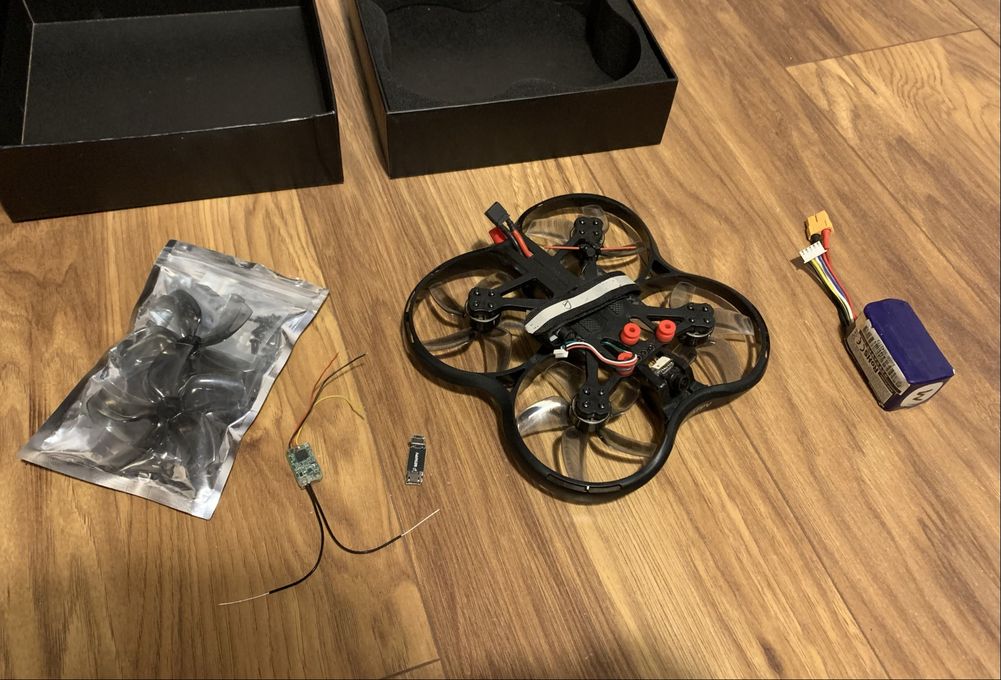 Dron FPV BetaFpv Pavo30