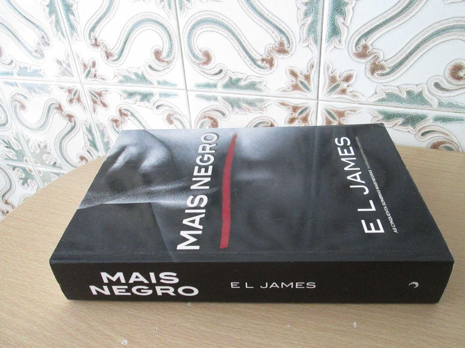 Mais Negro de E L James (Oferta de portes)