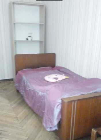 Здам квартиру біля Петропавлівської