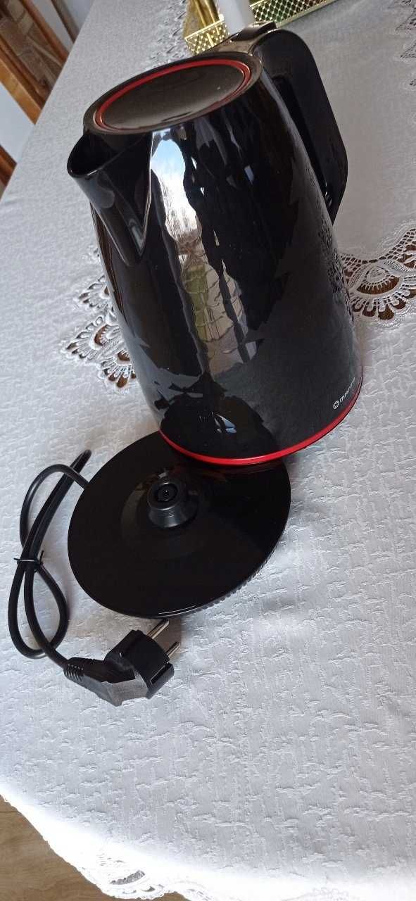 Czajnik elektryczny bezprzewodowy czarny cichy 2200W pojemność 1,7L