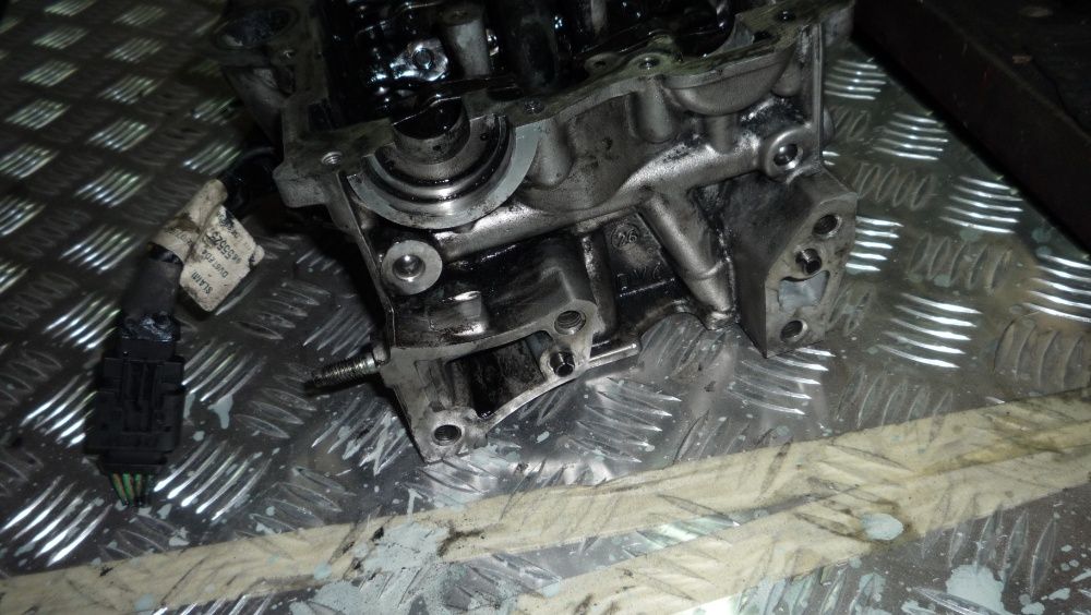 Głowica Ford Focus mk2 1.6tdci 109km kompletna