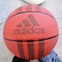 Piłka koszykowa Adidas, używana w dobrym stanie