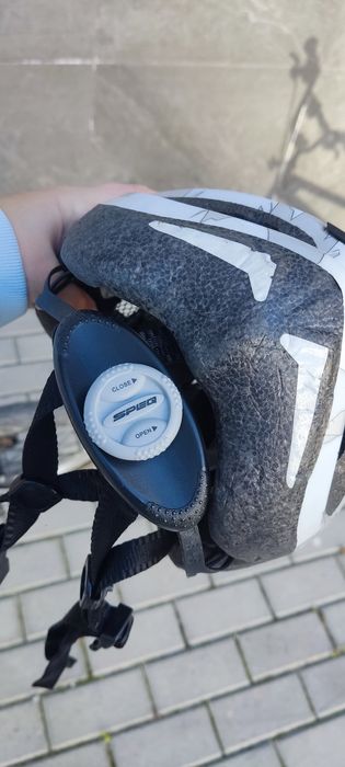 Шолом велосипедний speq