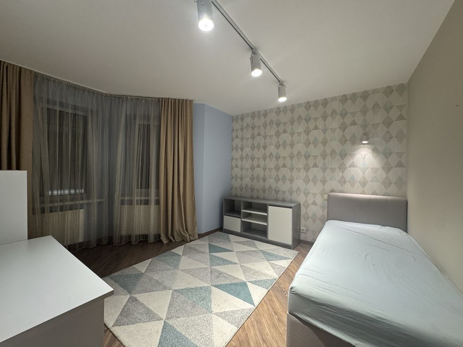 Продаж 2 кк с. Святопетрівське, вул. Теплична,38