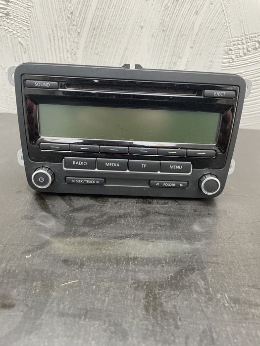 RADIO CD VW Passat B7 Golf VI Touran VW-5M0 035 186 AA