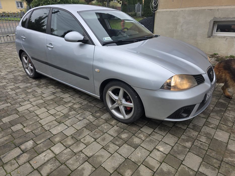 Ładna seat ibiz 6l 1,4 benzyna 5 drzwi