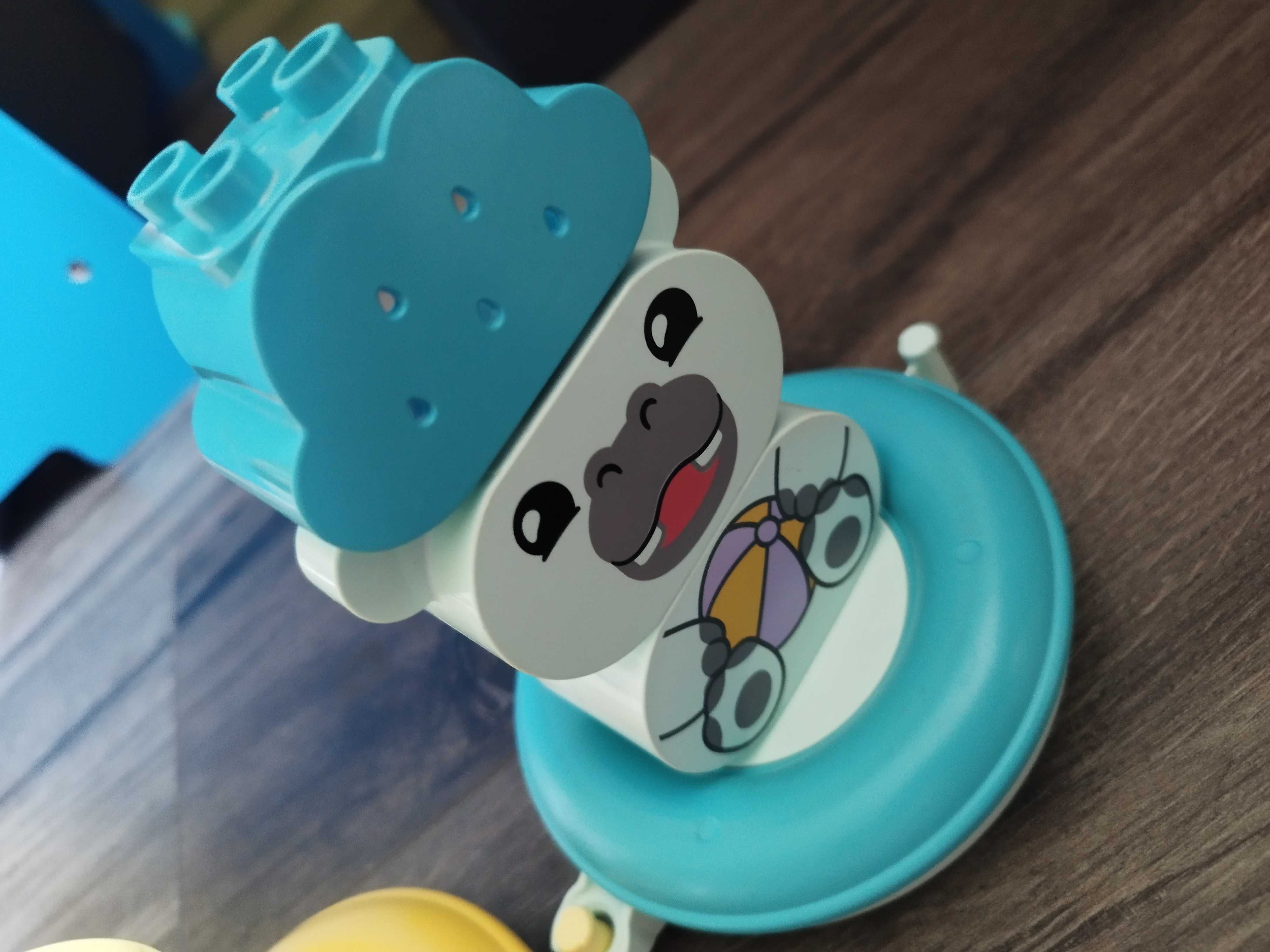LEGO DUPLO Zabawa w kąpieli: pływający pociąg..