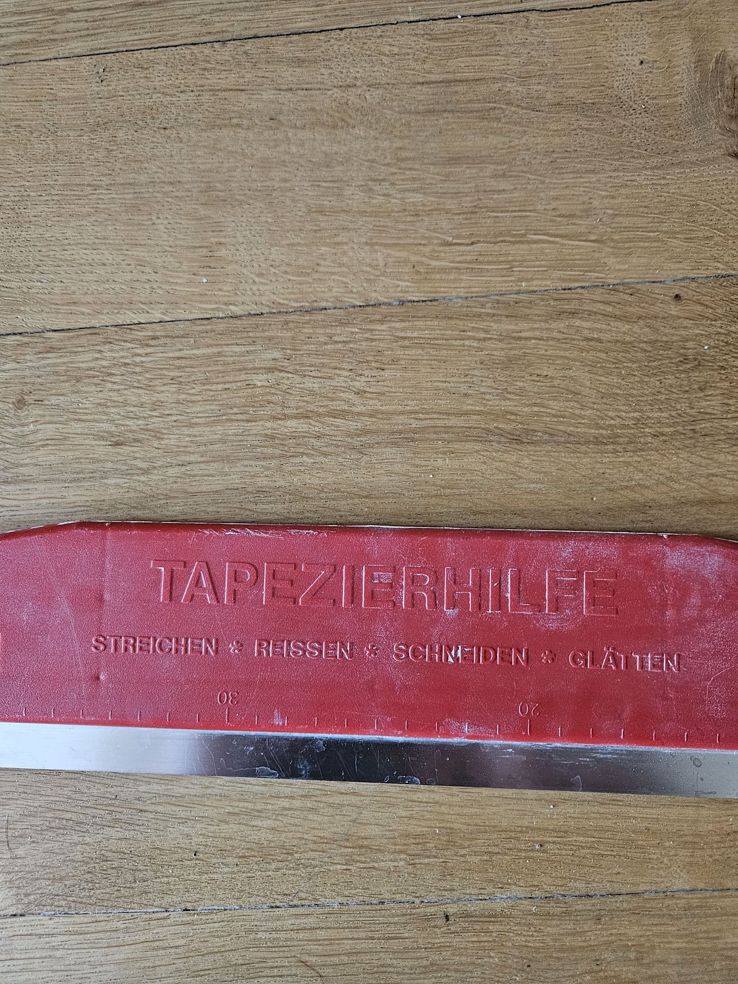 Tapezierhilfe Germany listwa/liniał do tapetowania