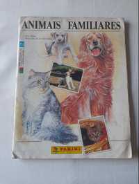 Caderneta Animais Familiares Completa