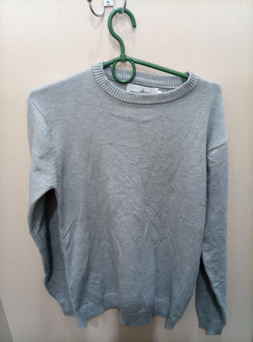 Продаю Свитер Stone island