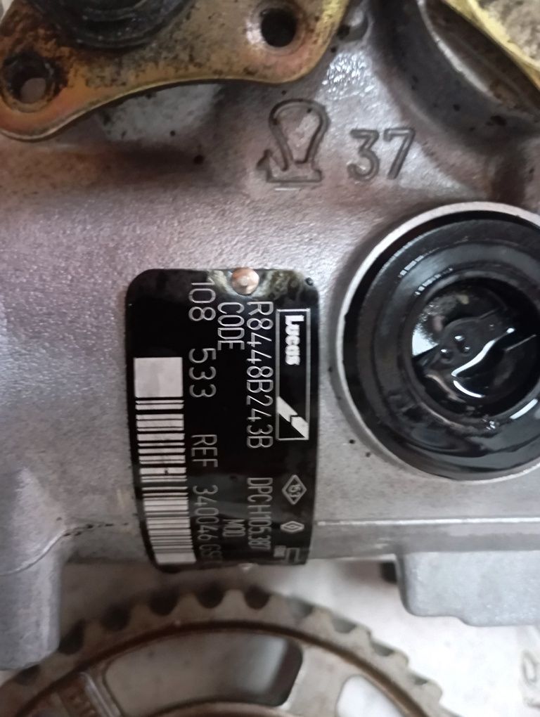 Bonba injectora motor 1.9 diesel kango Ref. Fq8. 662