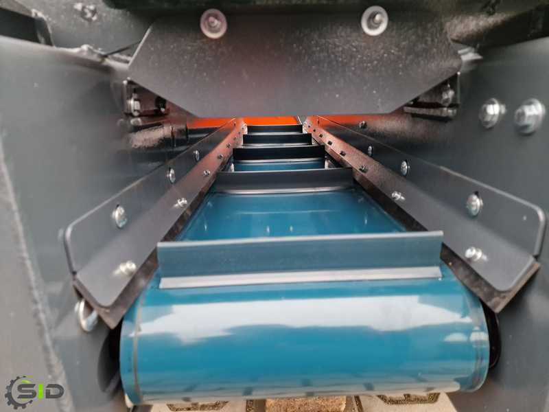 Łyżka dozująca z taśmą, szufla, rozściełacz taśmowy 1,77 m 2,5 m3 SID
