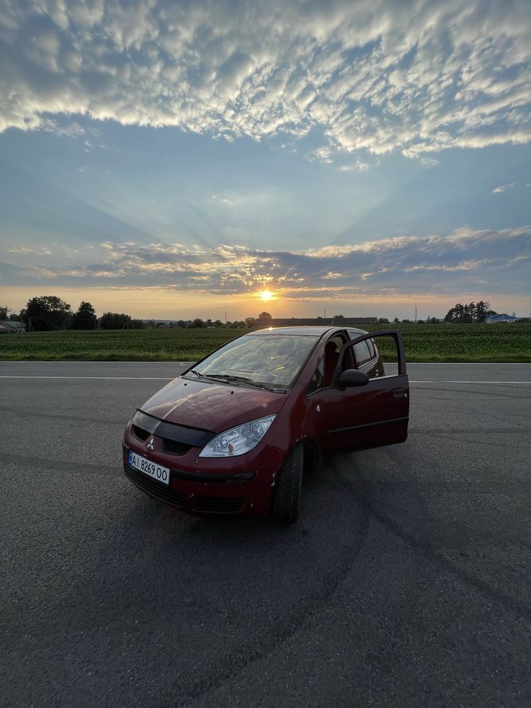 Продам Mitsubishi colt