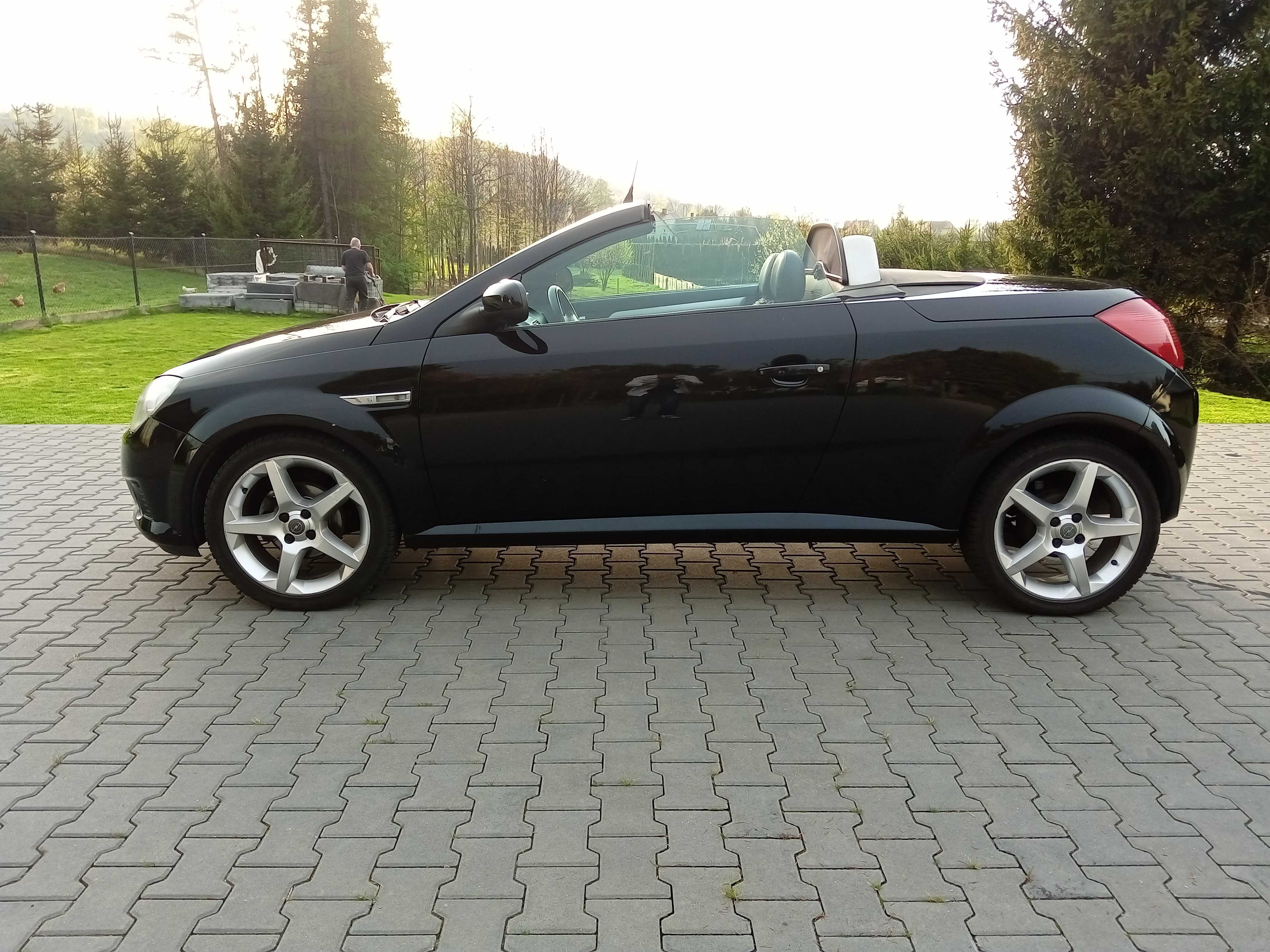 Opel Tigra Twin Top BEZ RDZY! Tylko 114 000 km przebiegu. Ogł prywatne