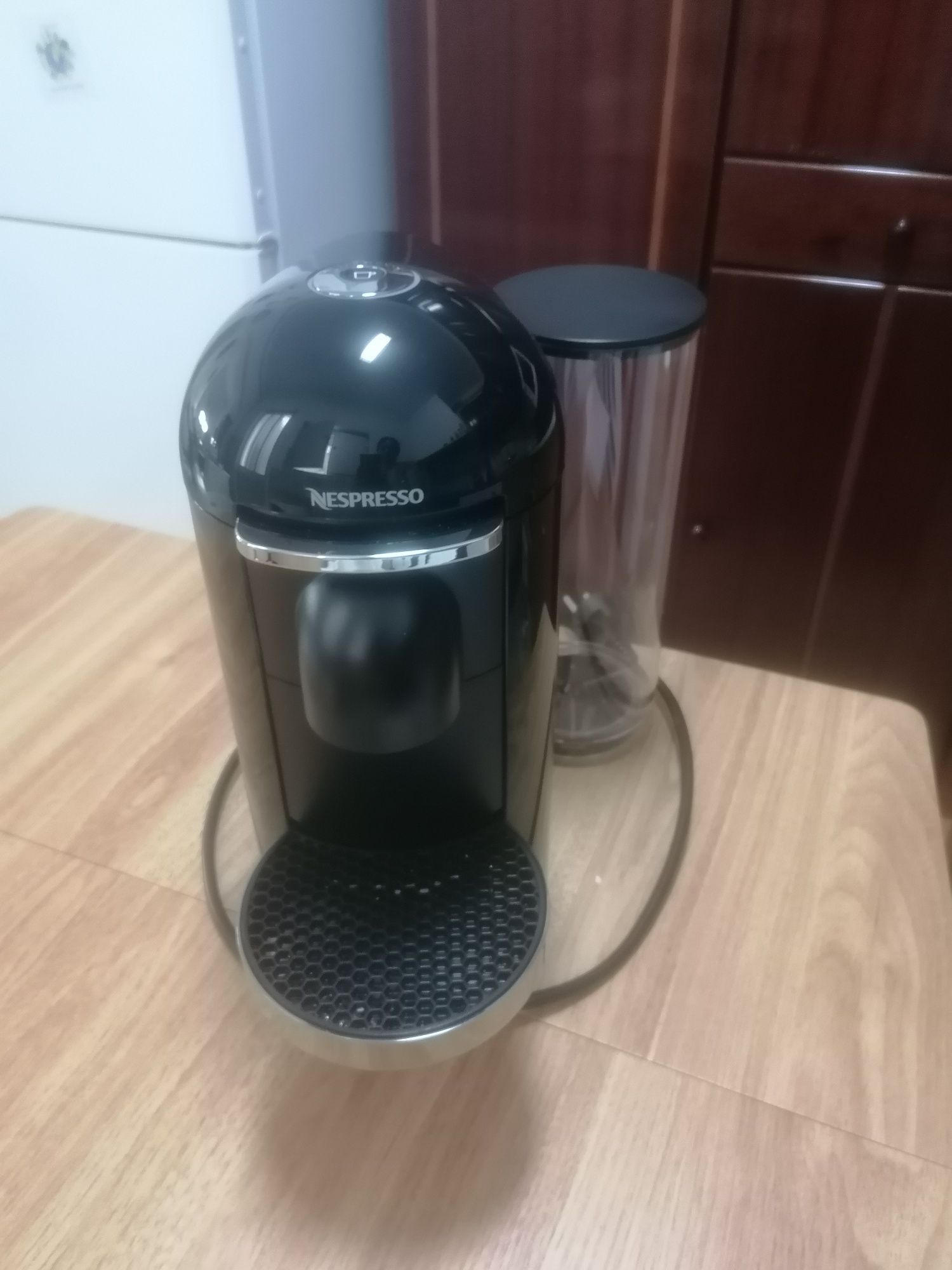 NESPRESSO Vertuo plus