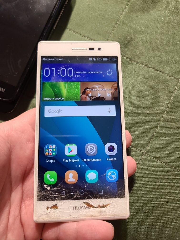 Huawei P7, Alcatel one touch.