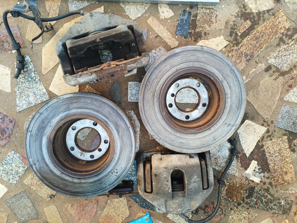 Vendo discos e bombitos bmw