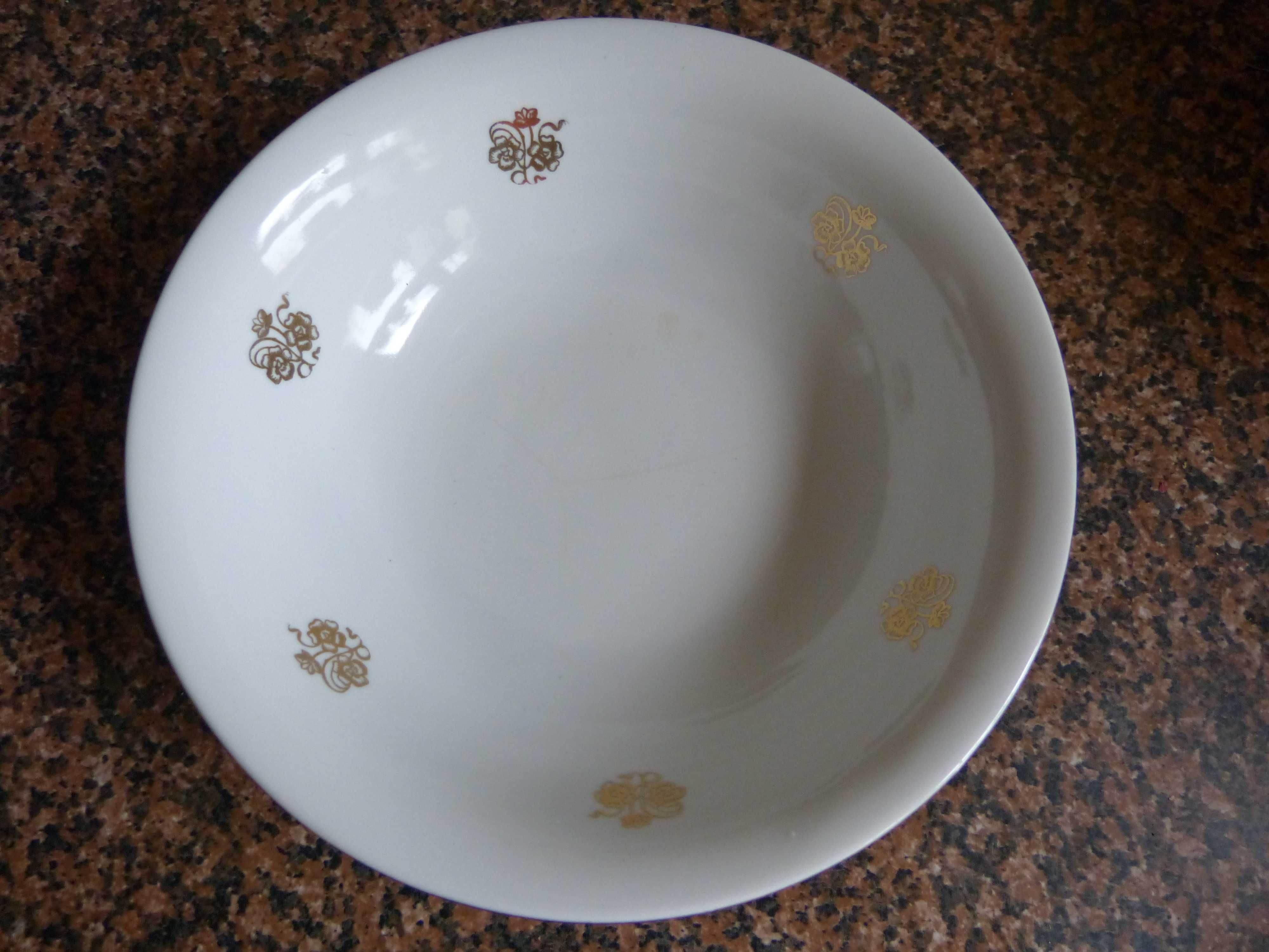 Miska z sygnaturą porcelany Karolina