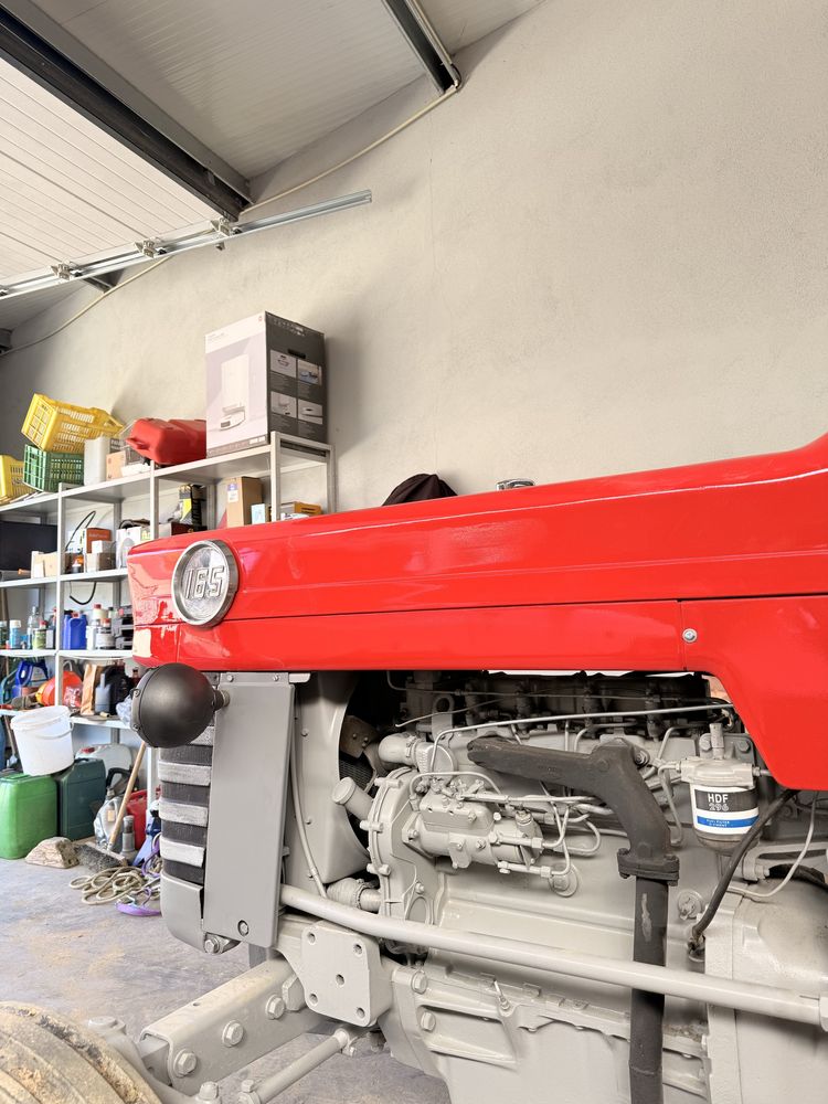 Massey Ferguson 165