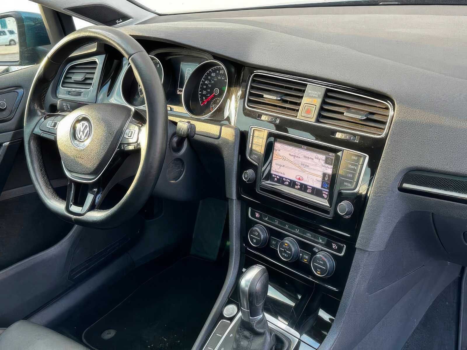2015 Volkswagen Golf TDI SEL