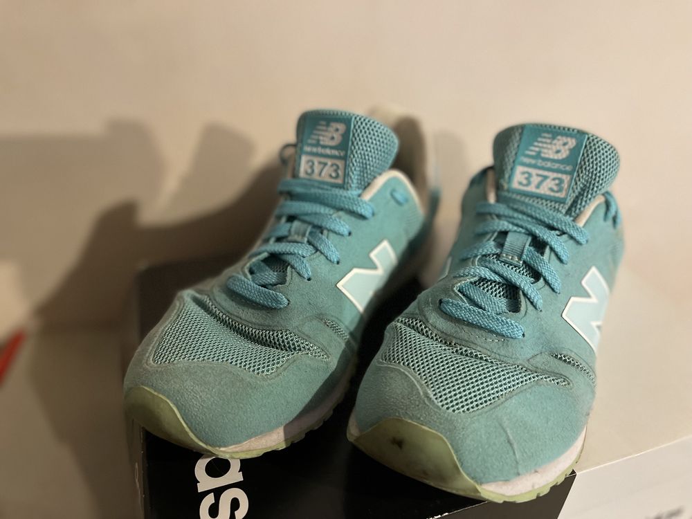 Buty new balance turkusowe rozmiar 38