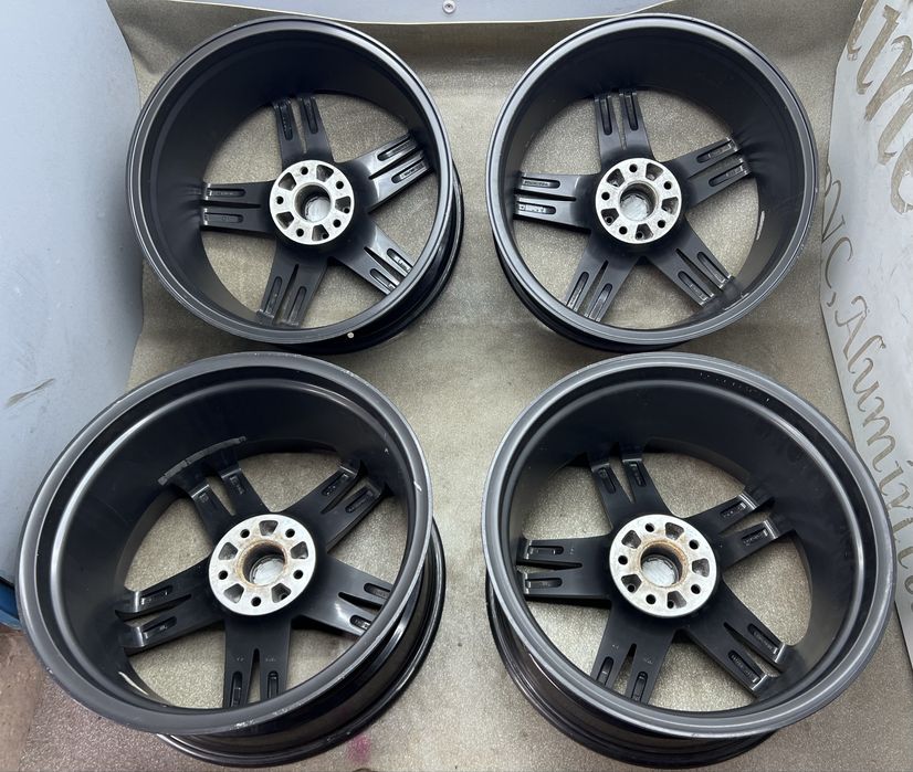 Диски Fondmetal R20 5 120 Різноширокі Insignia Tesla S